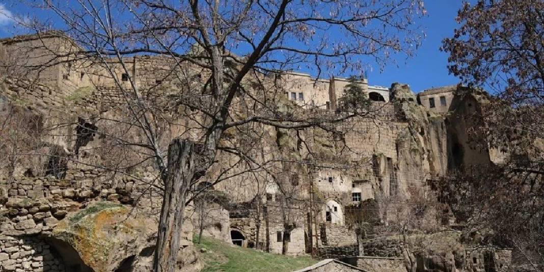 Ürgüp ya da Göreme sananlar yanılıyor! Türkiye’nin ikinci Kapadokya’sı: Bu doğa harikası keşfinizi bekliyor 6